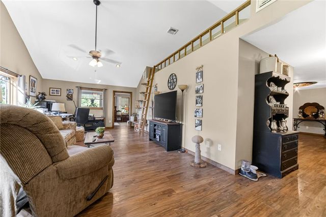 2952 Hutchinson River, Other Nj Counties, NJ 08865