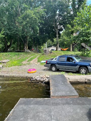 2952 Hutchinson River, Other Nj Counties, NJ 08865