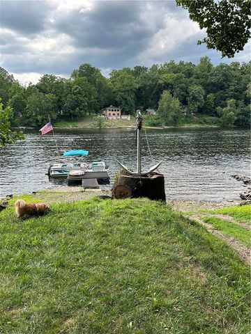 2952 Hutchinson River, Other Nj Counties, NJ 08865
