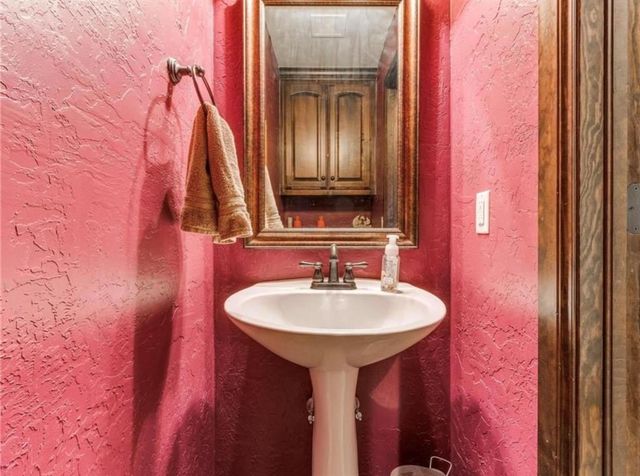 14101 S Independence Avenue, Oklahoma City, OK 73170