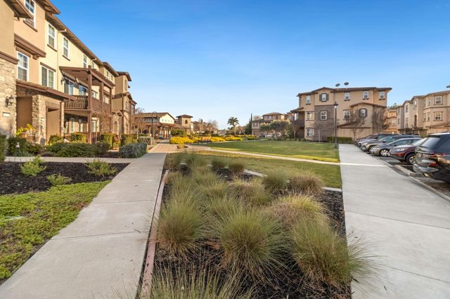 5811 Via Lugano, Fremont, CA 94555