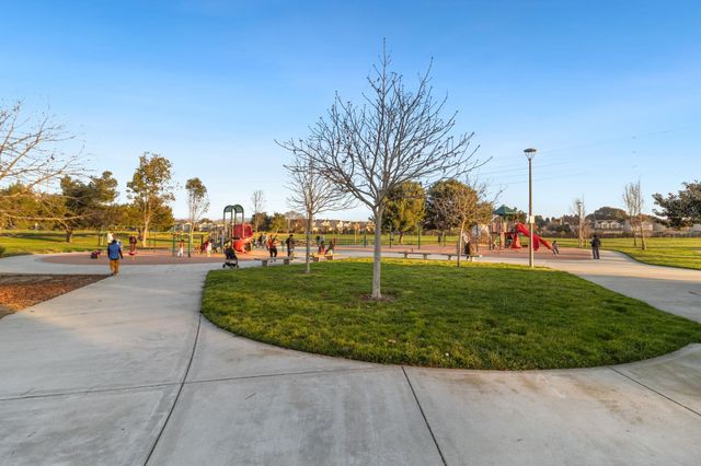 5811 Via Lugano, Fremont, CA 94555