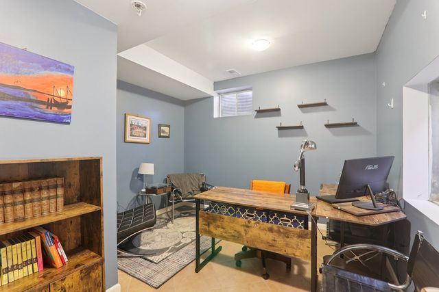 617 Lake Breeze Court, Lake Villa, IL 60046