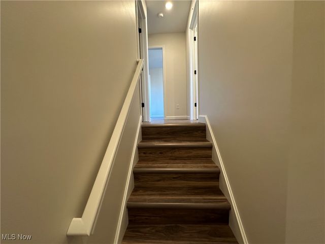 215 Upland Avenue, Youngstown, OH 44504