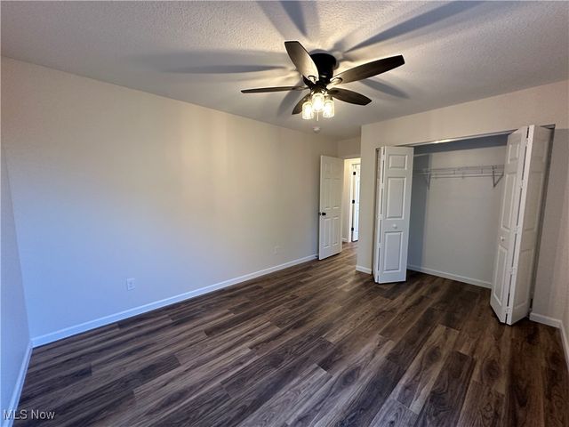 215 Upland Avenue, Youngstown, OH 44504