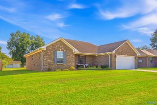 19032 Racheals Loop, Athens, AL 35611
