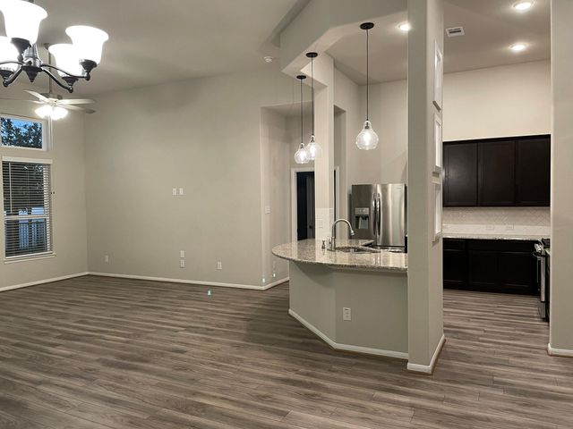 2609 Arbor Edge Crossing, Texas City, TX 77568