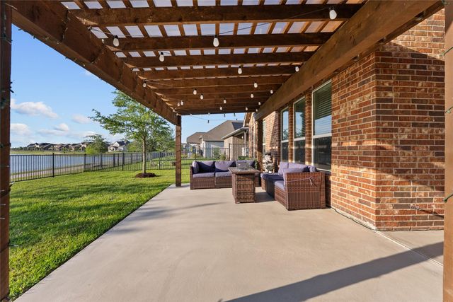 2609 Arbor Edge Crossing, Texas City, TX 77568