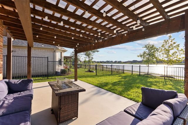 2609 Arbor Edge Crossing, Texas City, TX 77568