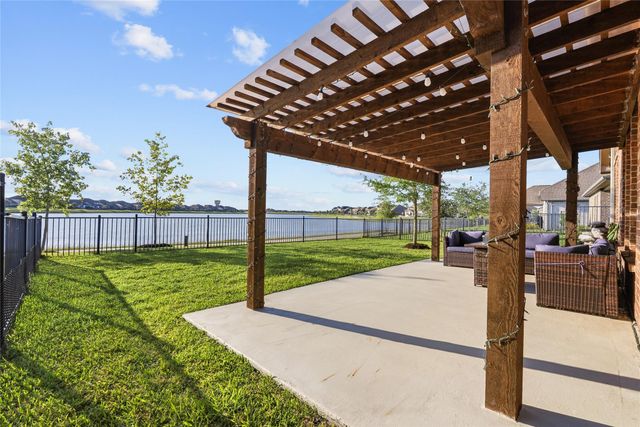 2609 Arbor Edge Crossing, Texas City, TX 77568