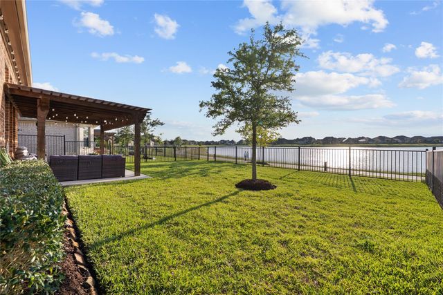 2609 Arbor Edge Crossing, Texas City, TX 77568