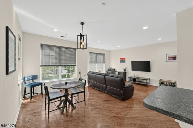 41 Liberty Way, South Bound Brook Boro, NJ 08880