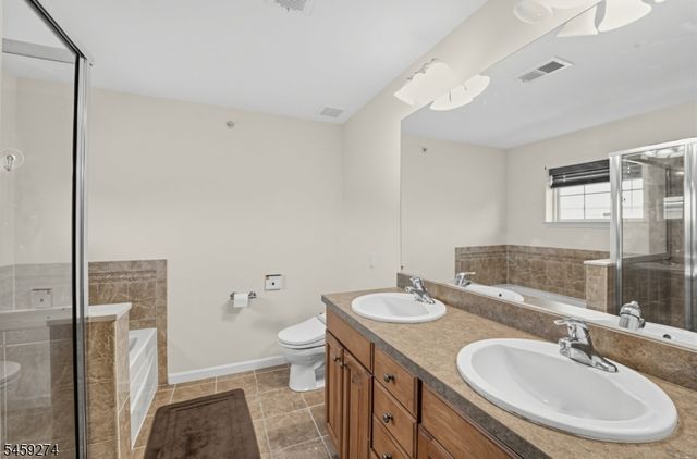 41 Liberty Way, South Bound Brook Boro, NJ 08880
