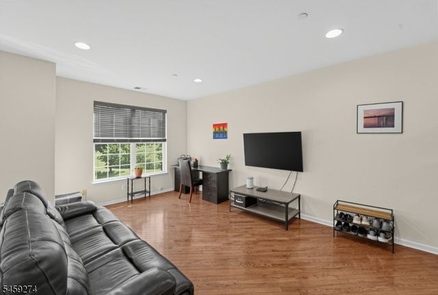 41 Liberty Way, South Bound Brook Boro, NJ 08880