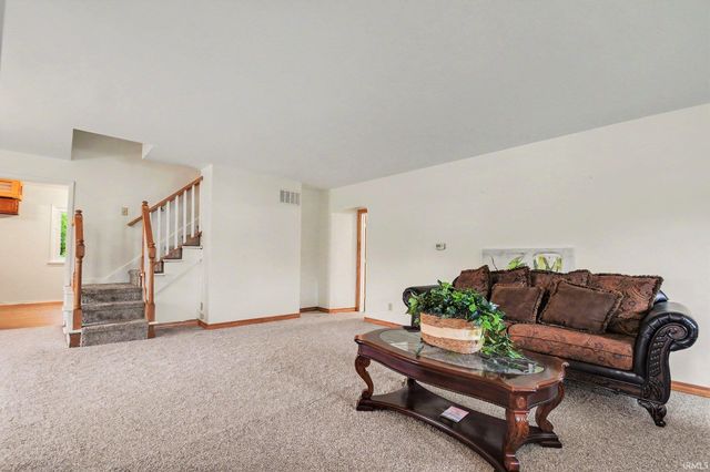 2301 Aurora Avenue, Elkhart, IN 46517