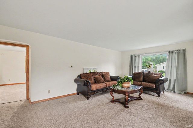 2301 Aurora Avenue, Elkhart, IN 46517