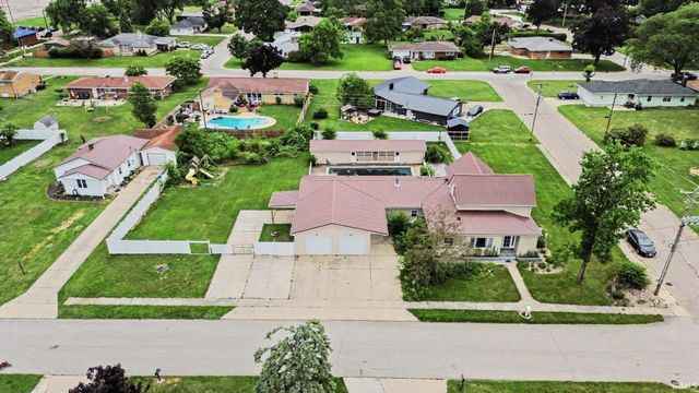 2301 Aurora Avenue, Elkhart, IN 46517