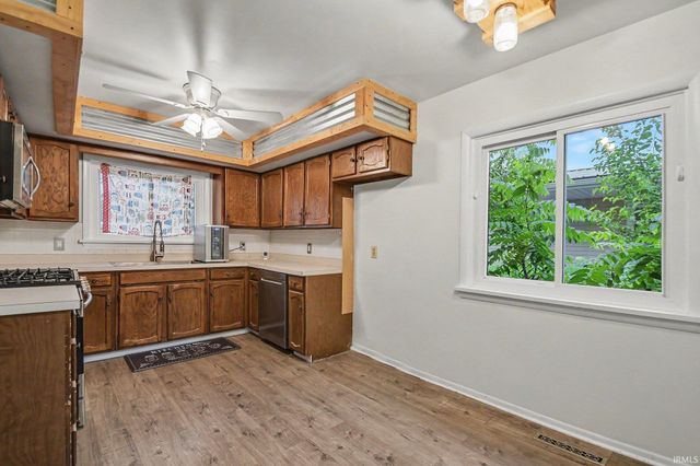 2301 Aurora Avenue, Elkhart, IN 46517