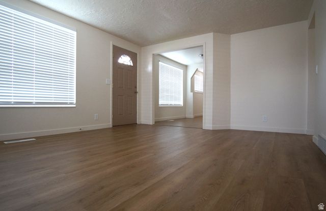 416 E 8260 S, Sandy, UT 84070