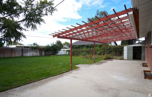 416 E 8260 S, Sandy, UT 84070