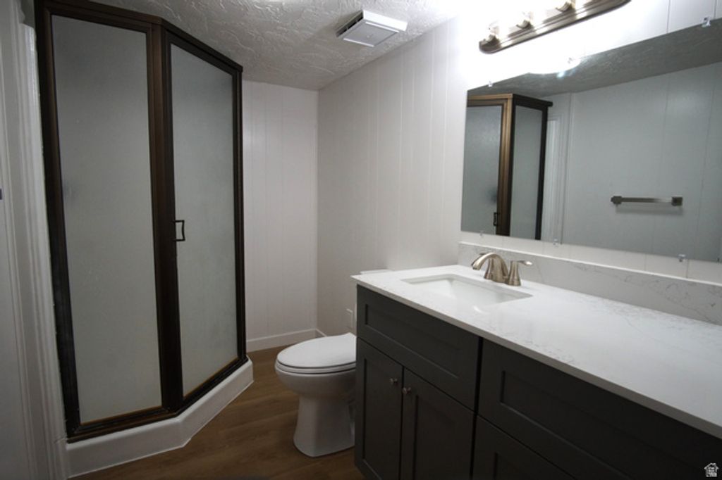 Image 27 of property listing at 416 E 8260 S, Sandy, UT 84070