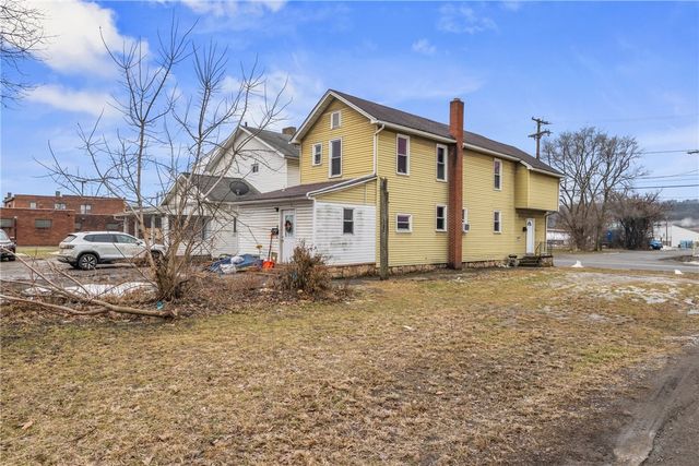 719 S Mill St, New Castle, PA 16101