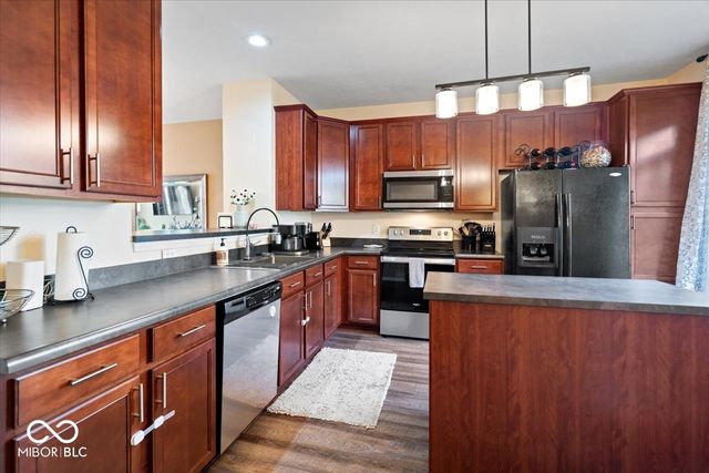 11910 Riley Drive 2, Zionsville, IN 46077