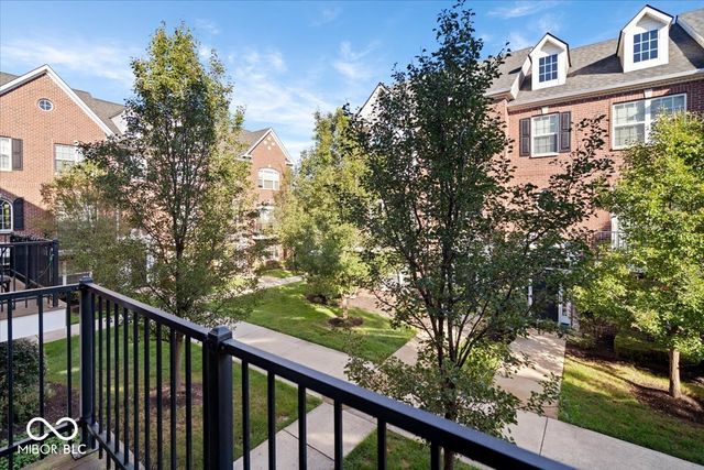 11910 Riley Drive 2, Zionsville, IN 46077