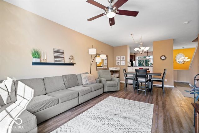 11910 Riley Drive 2, Zionsville, IN 46077