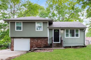 5808 N Drury Avenue, Kansas City, MO 64119