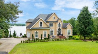 120 Springs Court N, Lizella, GA 31052