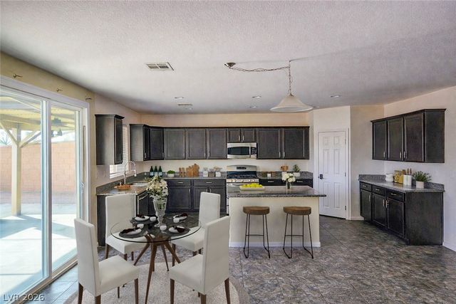 351 Caneflower Court, North Las Vegas, NV 89031