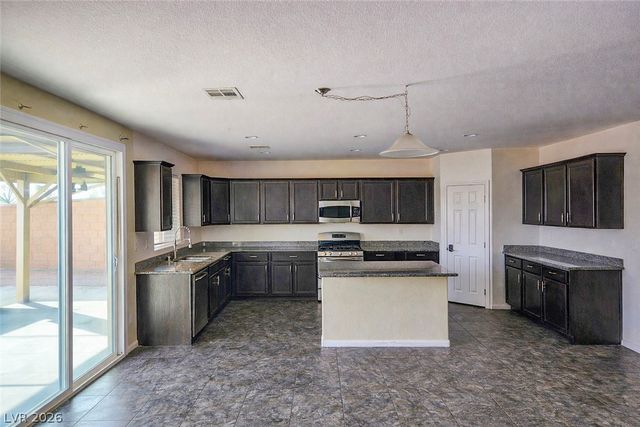 351 Caneflower Court, North Las Vegas, NV 89031