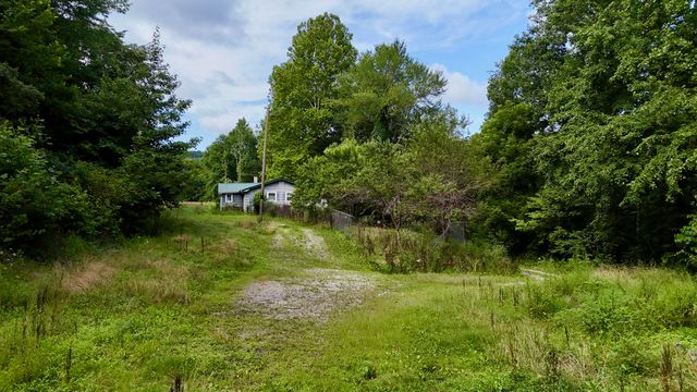 223 Bertha Hollow Road, Gray, KY 40734