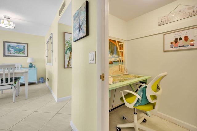 201 N Ocean Boulevard 203, Pompano Beach, FL 33062