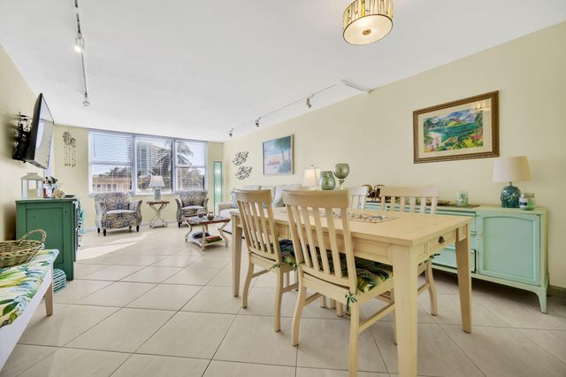 201 N Ocean Boulevard 203, Pompano Beach, FL 33062