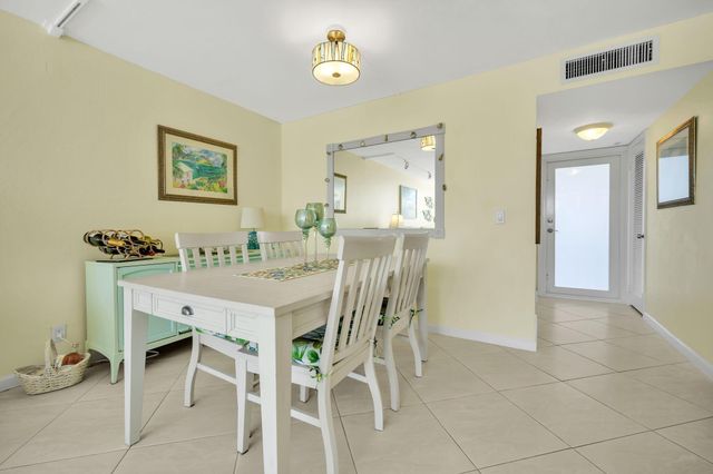 201 N Ocean Boulevard 203, Pompano Beach, FL 33062