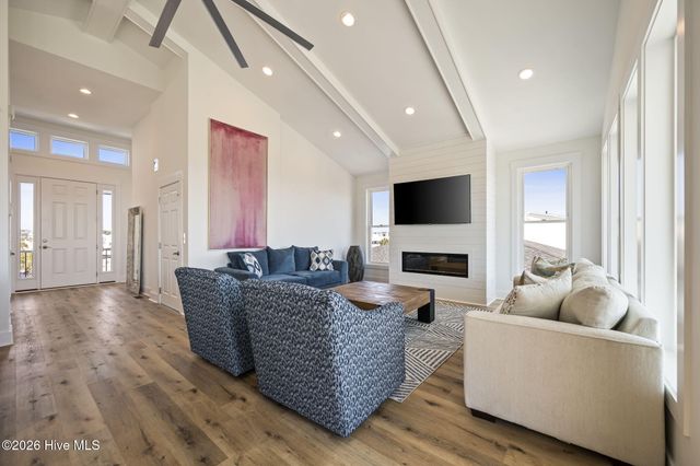 66 E Second Street, Ocean Isle Beach, NC 28469