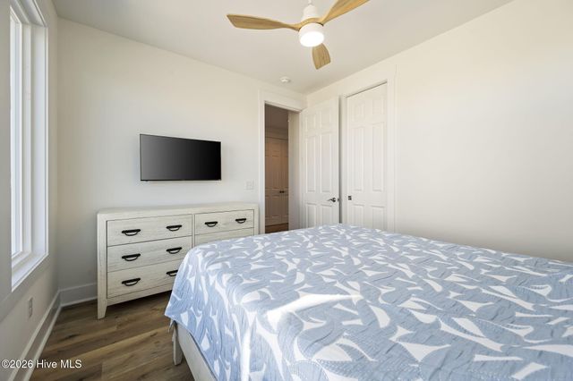 66 E Second Street, Ocean Isle Beach, NC 28469