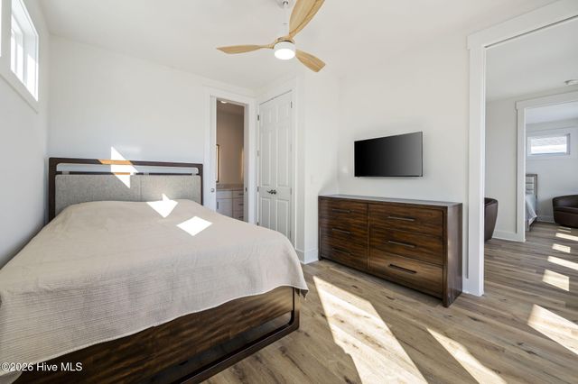 66 E Second Street, Ocean Isle Beach, NC 28469