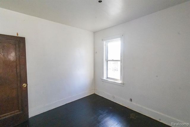 7505 Prairie Street, Detroit, MI 48210