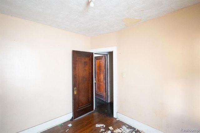 7505 Prairie Street, Detroit, MI 48210