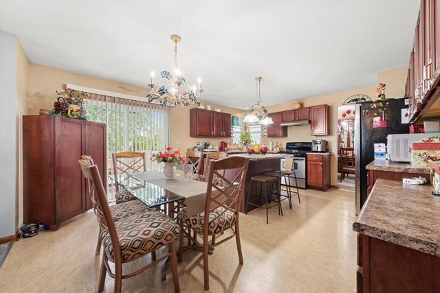 6501 ROTH Drive, Joliet, IL 60431