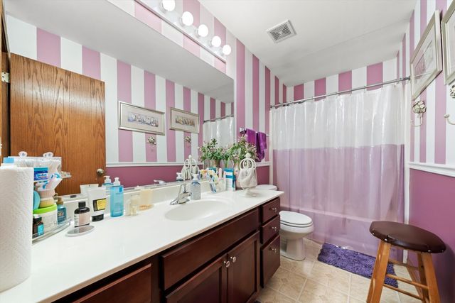 6501 ROTH Drive, Joliet, IL 60431