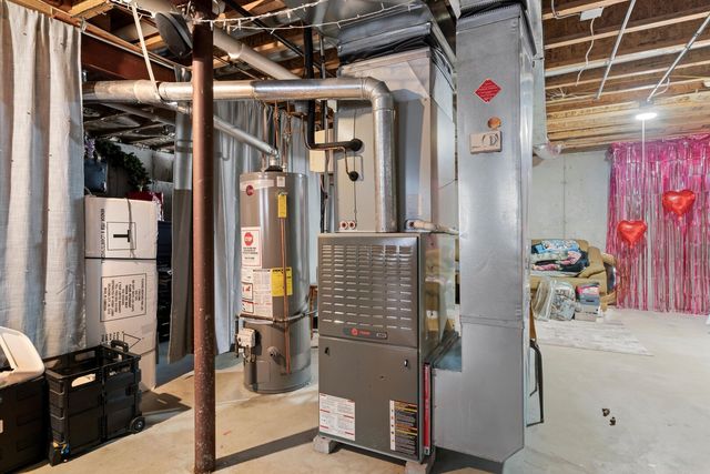 6501 ROTH Drive, Joliet, IL 60431