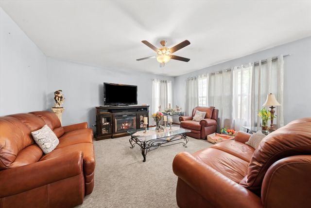 6501 ROTH Drive, Joliet, IL 60431