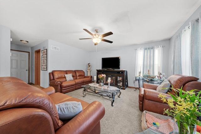 6501 ROTH Drive, Joliet, IL 60431