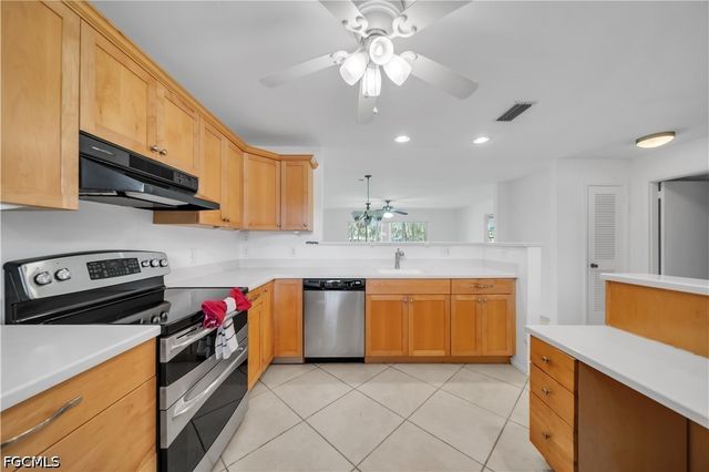 1715 Golf Club DR 2, North Fort Myers, FL 33903