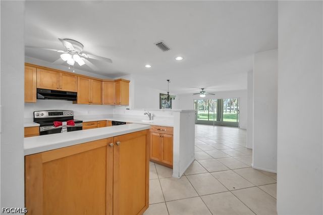 1715 Golf Club DR 2, North Fort Myers, FL 33903