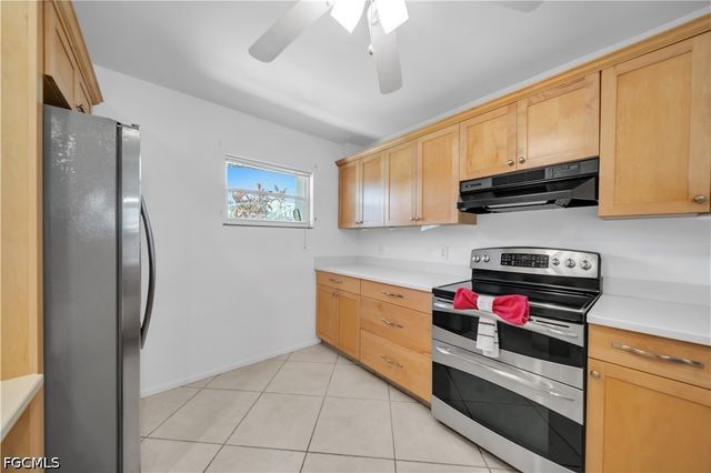 1715 Golf Club DR 2, North Fort Myers, FL 33903